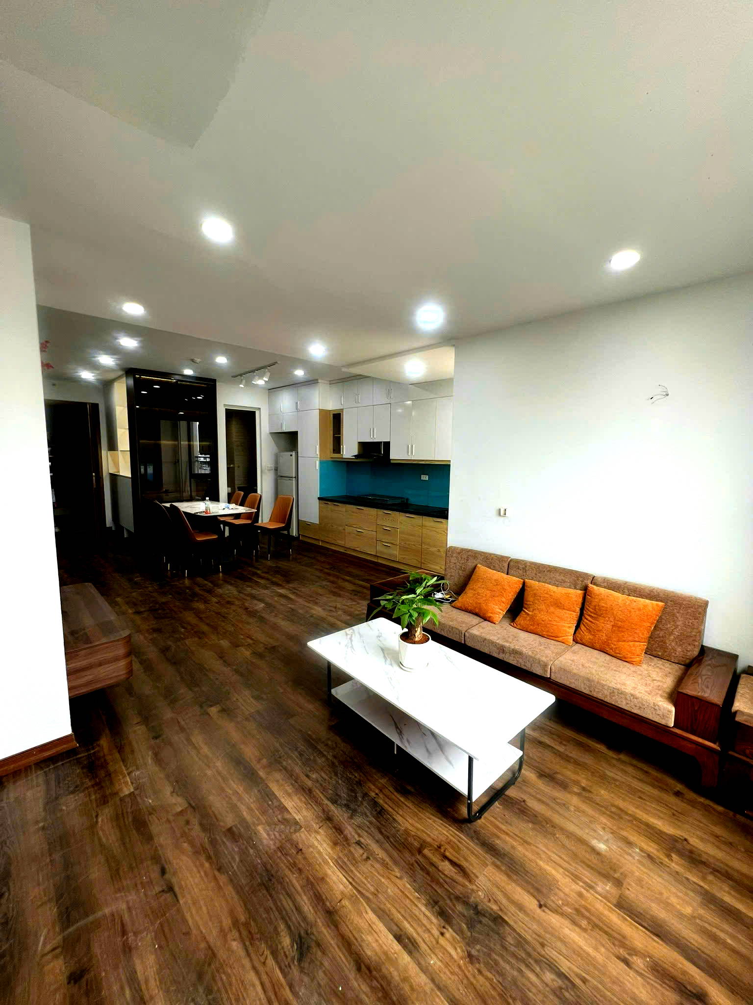Bán gấp CH Chung cư FLC Landmark Tower Lê Đức Thọ, Mỹ Đình 124m2 – 3PN. 6.8 tỷ . - Ảnh 2