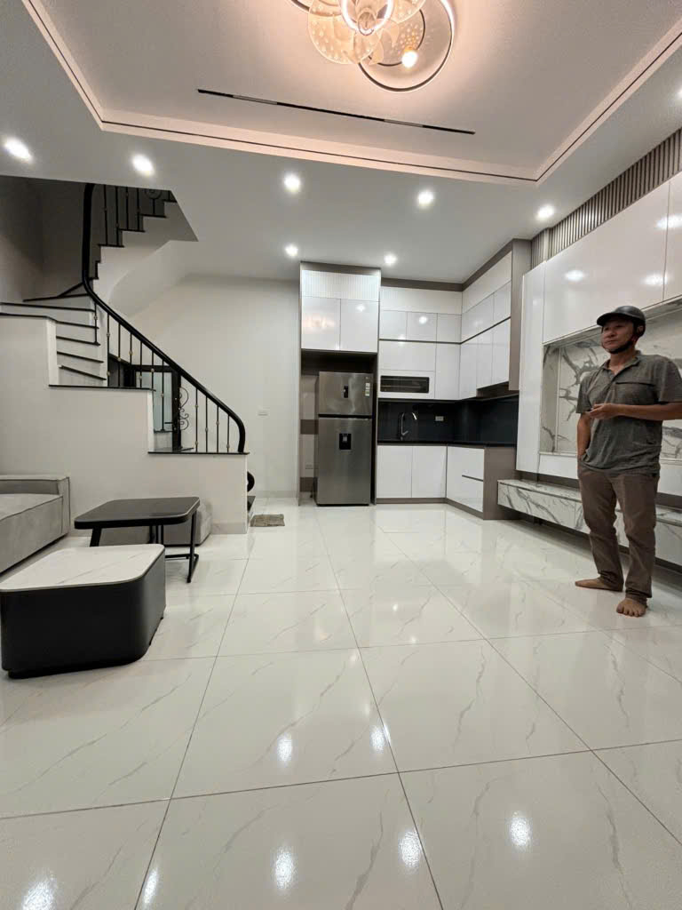Bán nhà phố Xã Đàn_Nhà Mới Tinh_Ngõ Nông Gần Phố_36mx5T_Giá: 8.6 Tỷ_Lh: 0396935190. - Ảnh 1