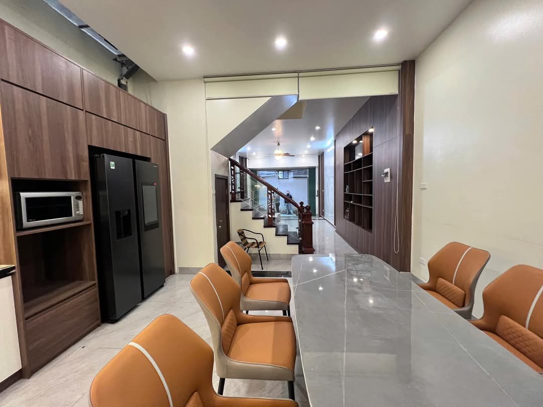 Bán Nhà Quan Hoa. Cầu Giấy. DT 65m2. MT 4,8m. 4 Tầng. Giá 13,45 Tỷ. - Ảnh 1