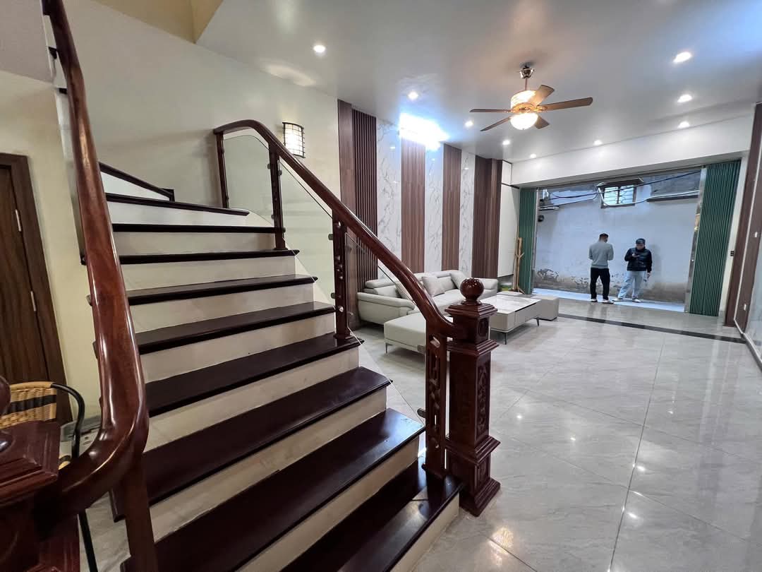 Bán Nhà Quan Hoa. Cầu Giấy. DT 65m2. MT 4,8m. 4 Tầng. Giá 13,45 Tỷ. - Ảnh 5