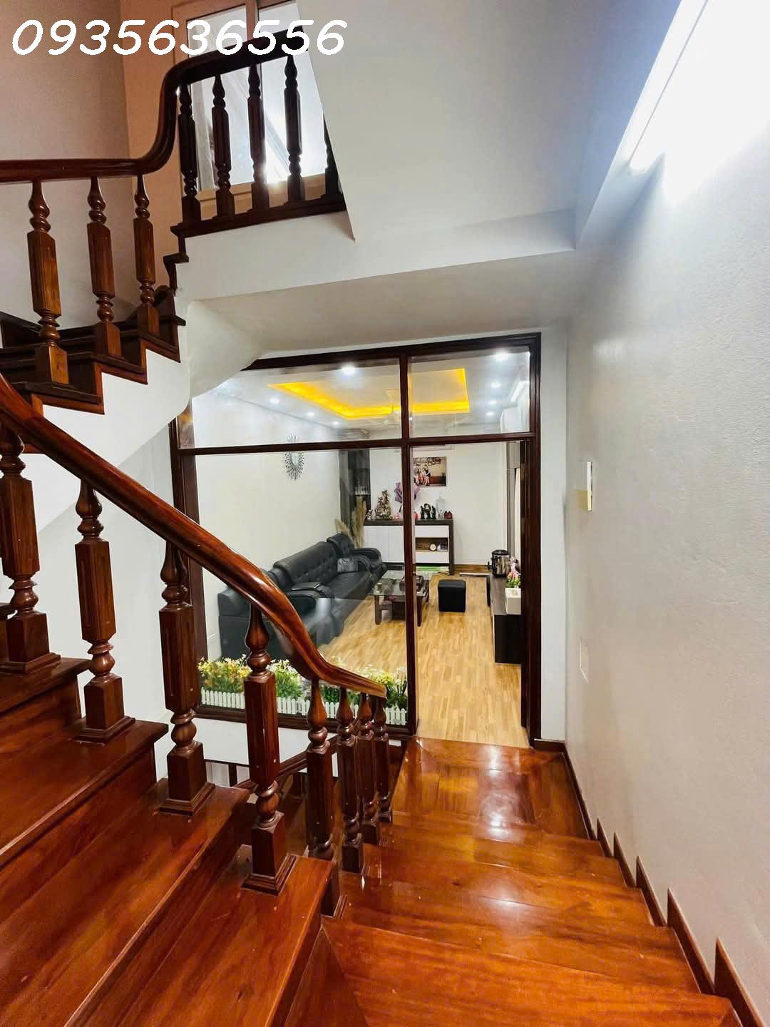 BÁN NHÀ NGUYỄN AN NINH 55m x 6 TẦNG – NHỈNH 12 TỶ<br>HOA HẬU PHÂN LÔ – 30M RA PHỐ – Ô CHỜ THANG MÁY - Ảnh 1