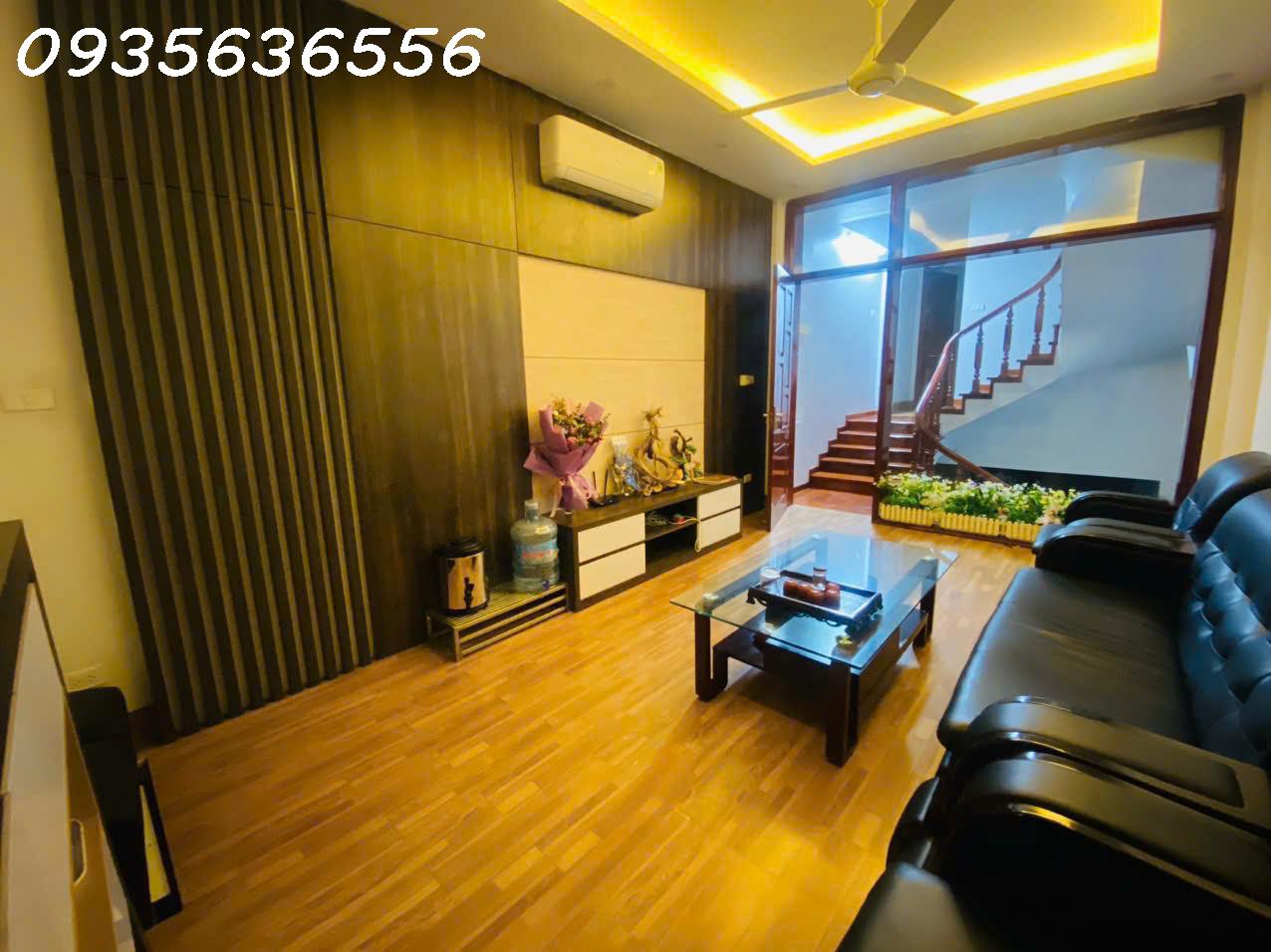 BÁN NHÀ NGUYỄN AN NINH 55m x 6 TẦNG – NHỈNH 12 TỶ<br>HOA HẬU PHÂN LÔ – 30M RA PHỐ – Ô CHỜ THANG MÁY - Ảnh 2