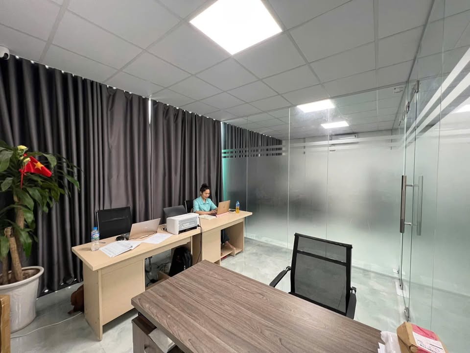 BÁN GẤP NHÀ PHỐ KIM ĐỒNG, PHÂN LÔ Ô TÔ TRÁNH_DT 100M2, 5 TẦNG, MT 5M, 24TỶ - Ảnh 2