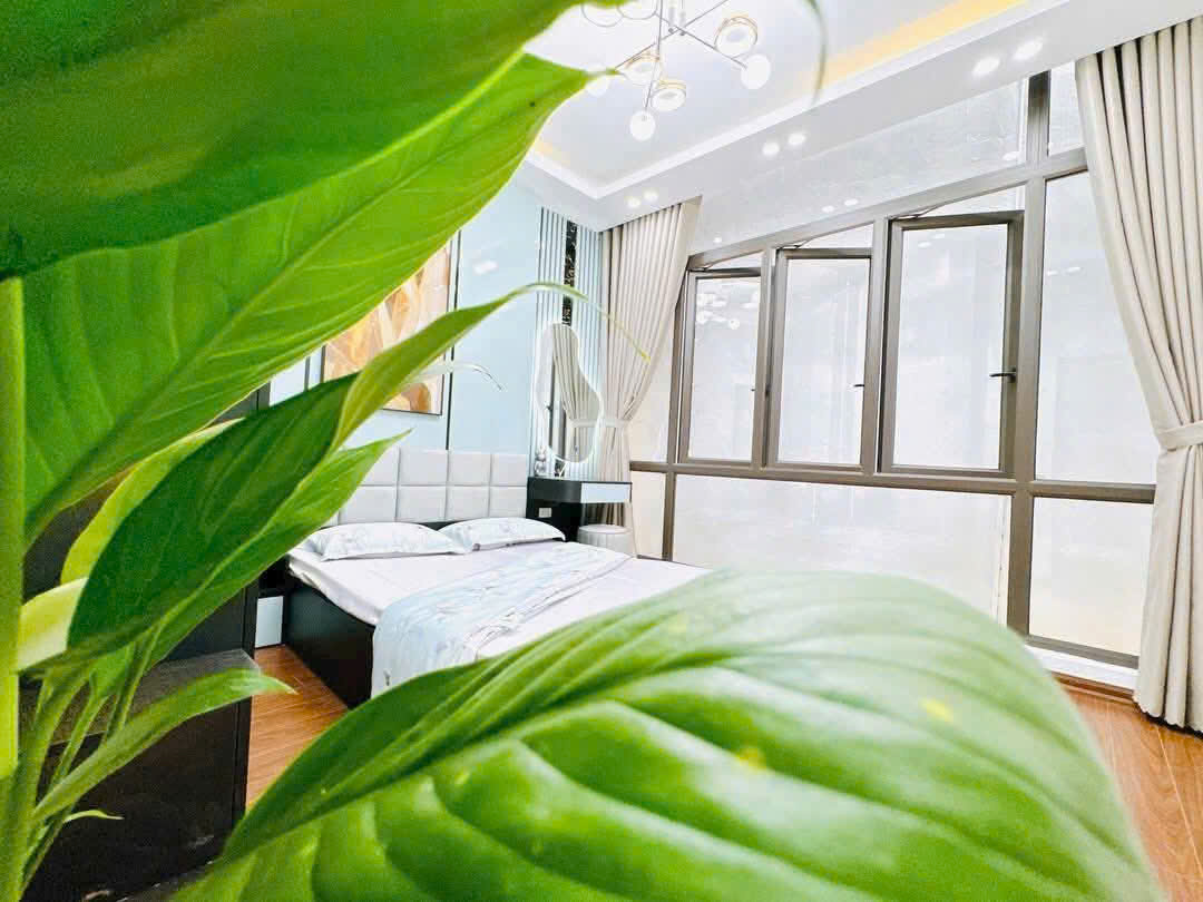 Ngã tư Nguyễn Chí Thanh và Láng -  Đống Đa - Ô tô vào nhà - nhà mới xịn - 40m - 6T - 14 tỉ - Ảnh 3