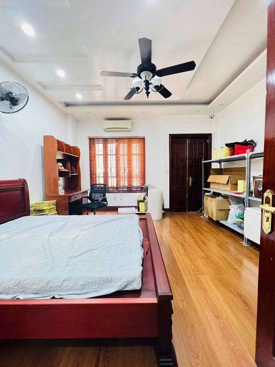 Nhà phân lô - Cầu Giấy - Ô tô - Thang máy - Kinh doanh - 40m - 5 Tầng - 12 tỉ. - Ảnh 3