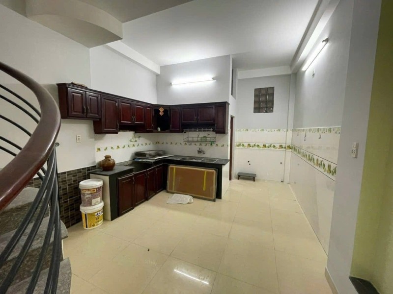 BÁN NHÀ 3 TẦNG, 70M2, NGÕ HUỲNH VĂN NGHỆ, GÒ VẤP, GIÁ 6.4 TỶ - SỔ HỒNG CHÍNH CHỦ - Ảnh 2