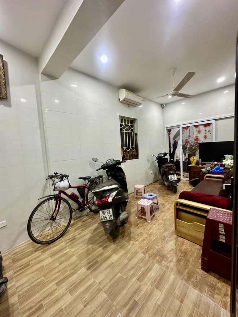 Bán nhà khương trung ,35m2 , 4 tầng , 3 ngủ , 5,68 tỷ - Ảnh 1