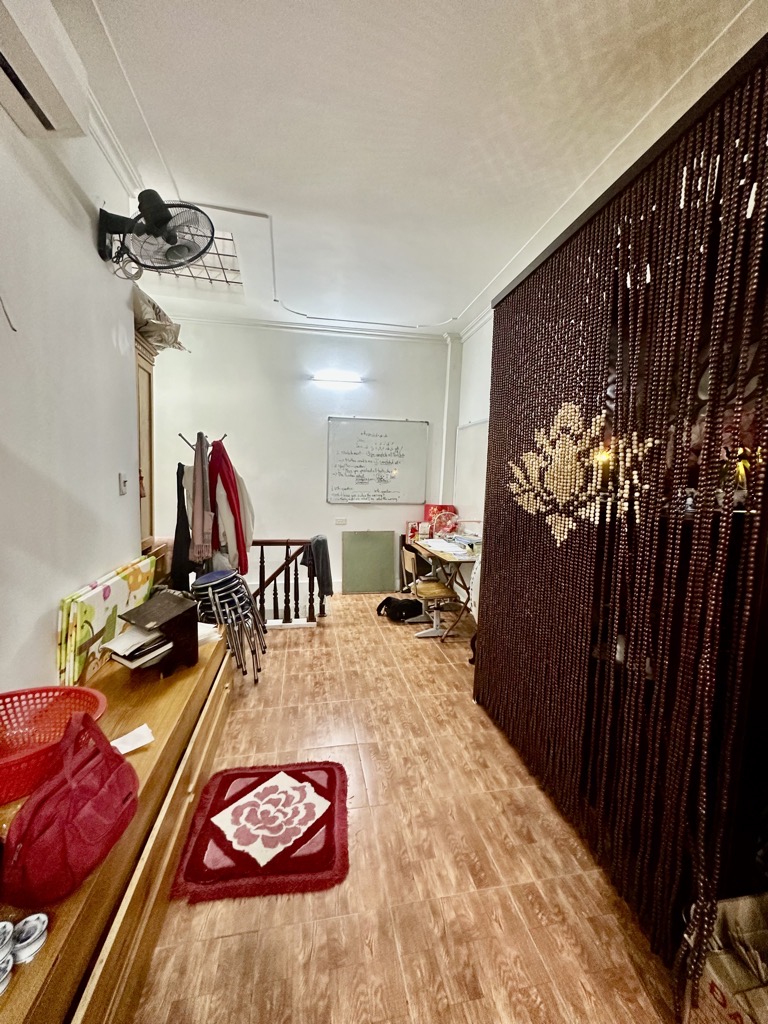 Bán nhà khương trung ,35m2 , 4 tầng , 3 ngủ , 5,68 tỷ - Ảnh 2