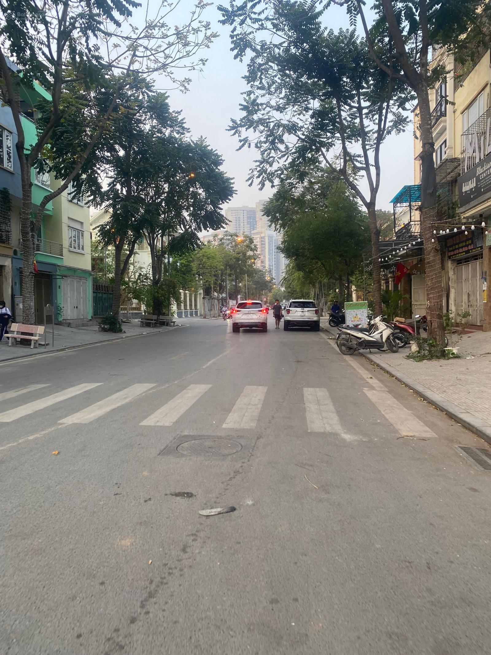 Nhà Liền kề Văn Phú 102m2, ô tô, kinh doanh 20,5 tỷ - Ảnh 2