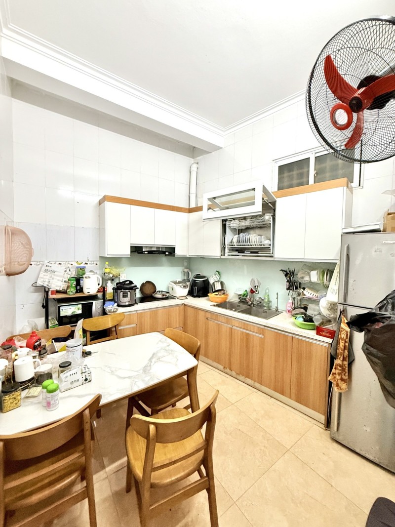 Bán nhà Vũ Tông Phan, Thanh Xuân. 71m2 x 3 Tầng. MT 5m. NGÕ THÔNG. Ô TÔ. Hơn 15 Tỷ. - Ảnh 2