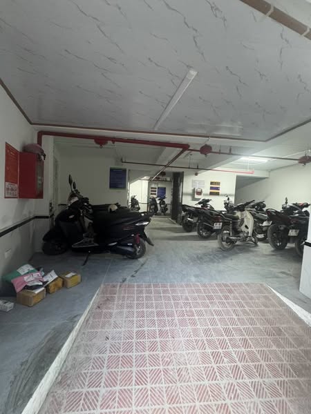 CHUYỂN NHƯỢNG CHDV LÔ GÓC 105M x 7 TẦNG – FULL PHÒNG – DÒNG TIỀN KHỦNG – PHỐ VĂN TIẾN DŨNG, DT 1,2 - Ảnh chính