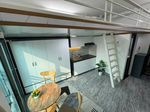 CHUYỂN NHƯỢNG CHDV LÔ GÓC 105M x 7 TẦNG – FULL PHÒNG – DÒNG TIỀN KHỦNG – PHỐ VĂN TIẾN DŨNG, DT 1,2 - Ảnh 1