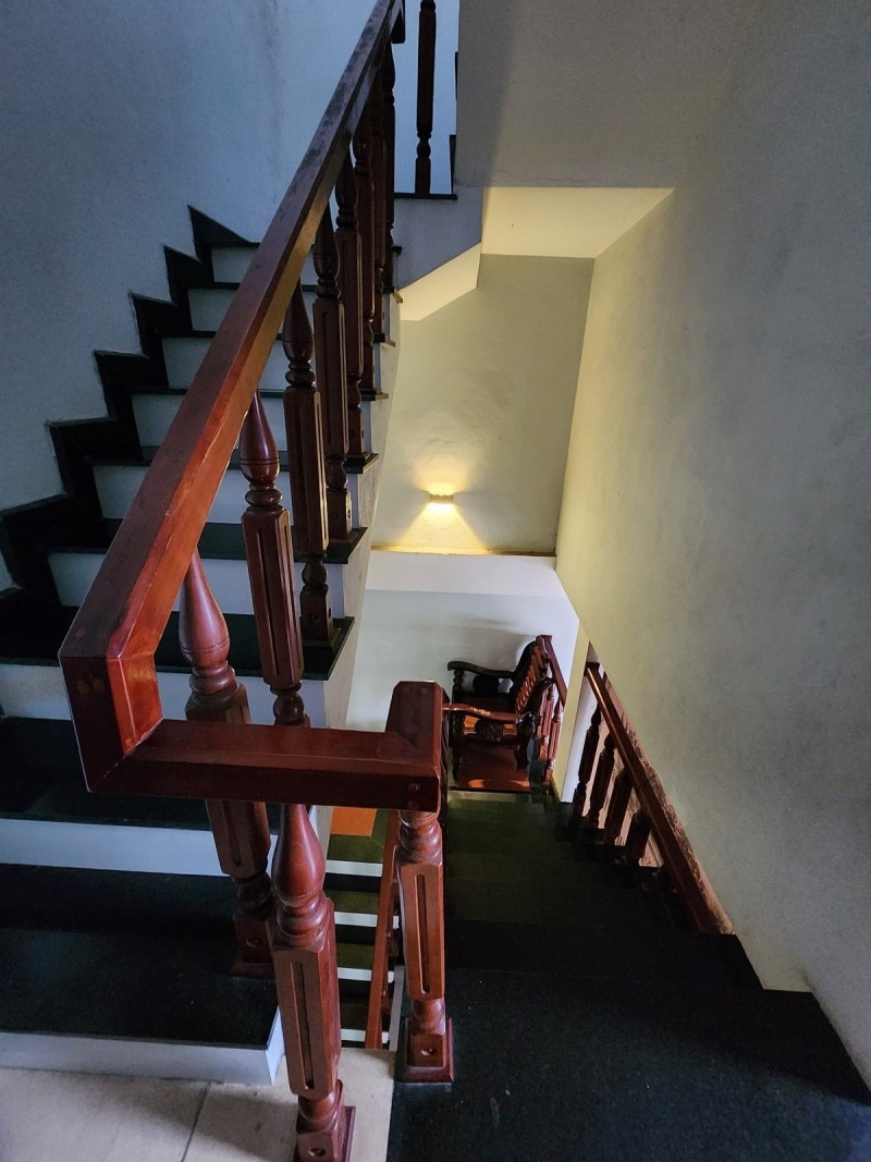 # Nhà Kiệt Ô tô Nguyễn Nhàn, 75m2, ngang 8.5m 3 tầng kiên cố, 3.15 tỷ - Ảnh 2