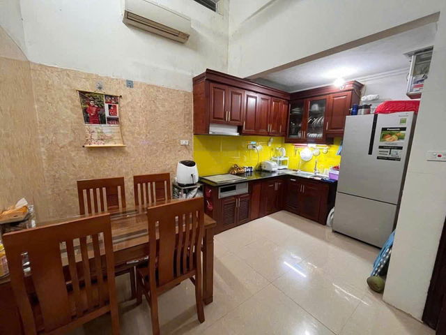 Siêu Phẩm Cầu Giấy , Trung Tâm Quận, nhà dân xây,  diện tích 40m giá chỉ 8.6 tỷ - Ảnh chính