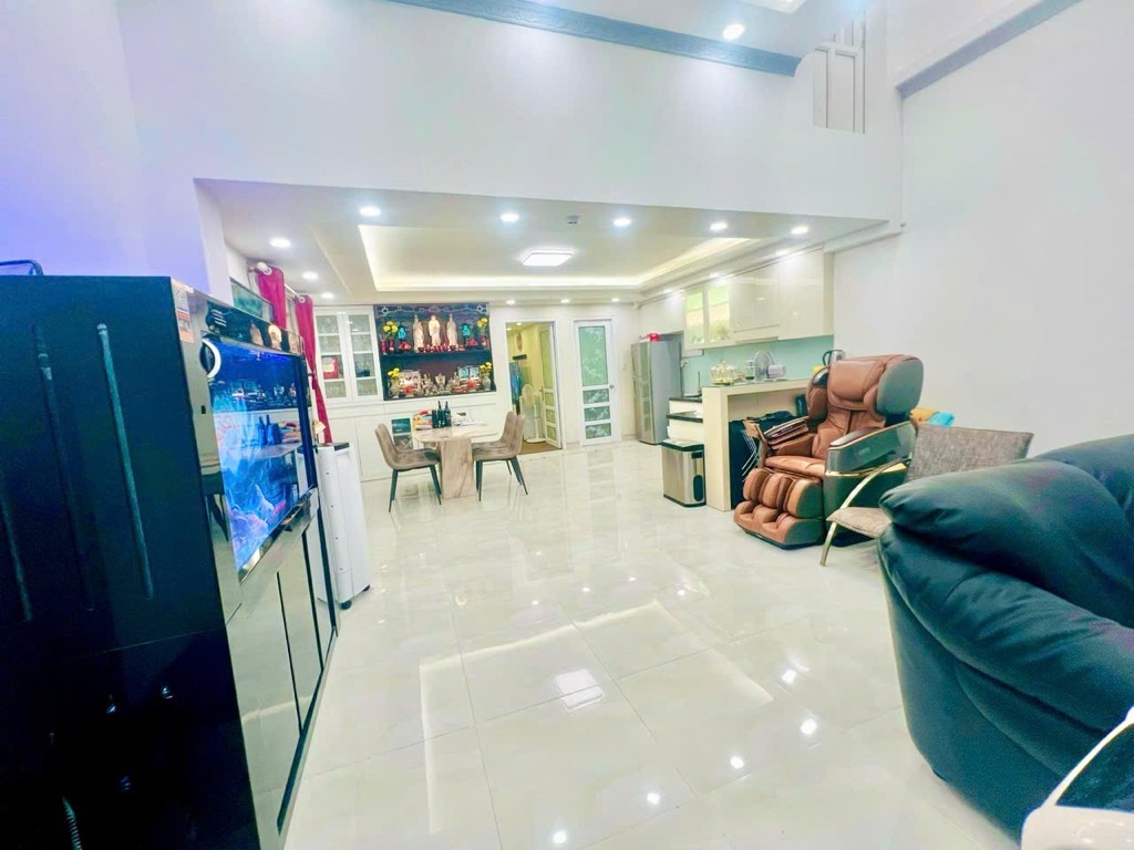 Mặt tiền kinh doanh Tạ Quang Bửu ngang 5.5 m 4 tầng chỉ 15 tỷ 4 - Ảnh 3