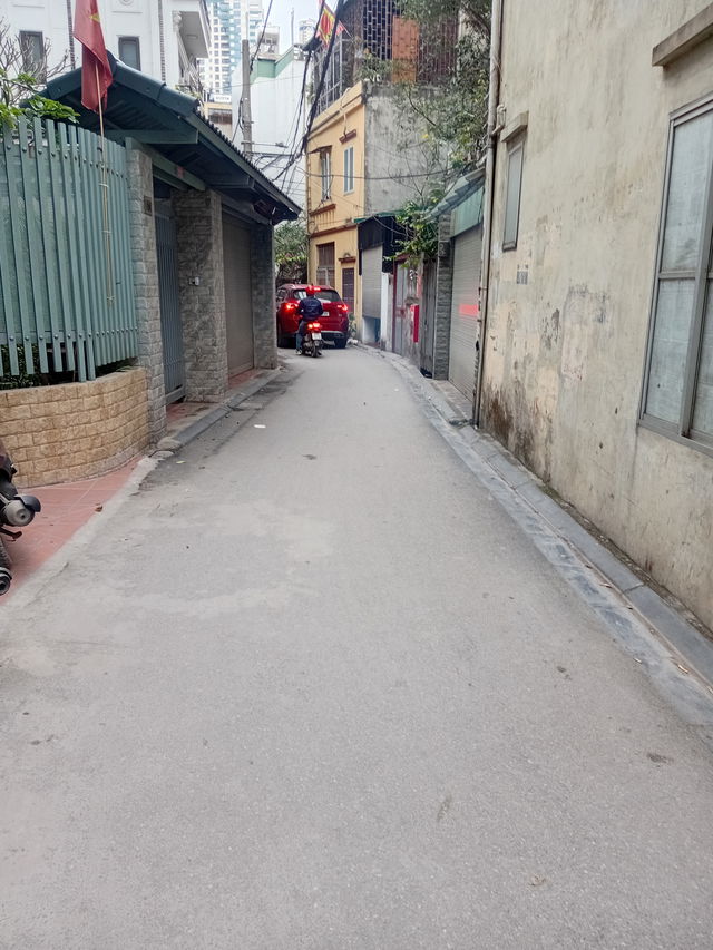 NHÀ MỚI ĐẸP NGÕ THÔNG OTO Nguyễn Văn Cừ 36m22,X 4 tầng, mặt tiên 3.7m, 7.5 tỷ Long Biên. - Ảnh 4
