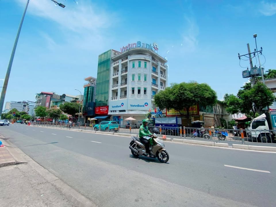 NHÀ 4 TẦNG - GẦN ĐH CÔNG NGHIỆP - NGUYỄN THÁI SƠN - GÒ VẤP - 42M² - 5PN - DÒNG TIỀN 12TR/THÁNG - - Ảnh chính