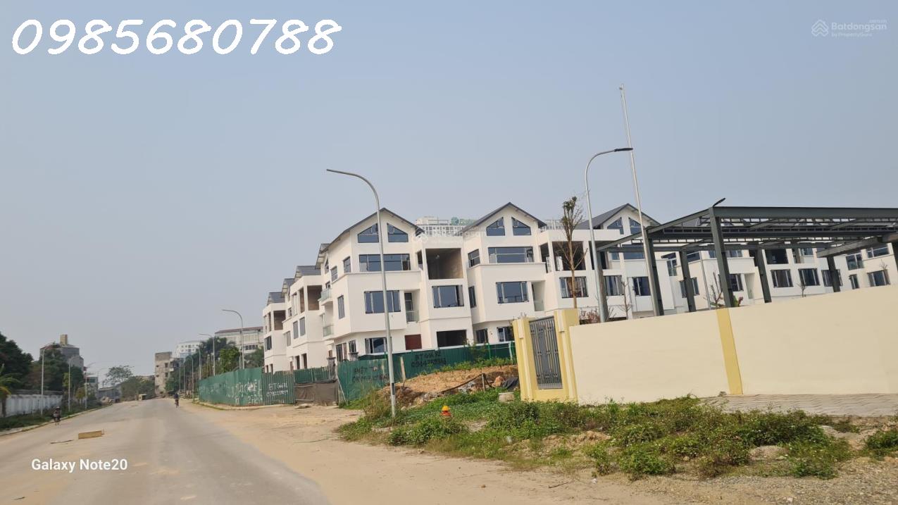 Bán biệt thự KĐT Cổ Nhuế, 38 tỷ, 180m2, mặt tiền 12m, giá rẻ nhất thị trường - Ảnh chính