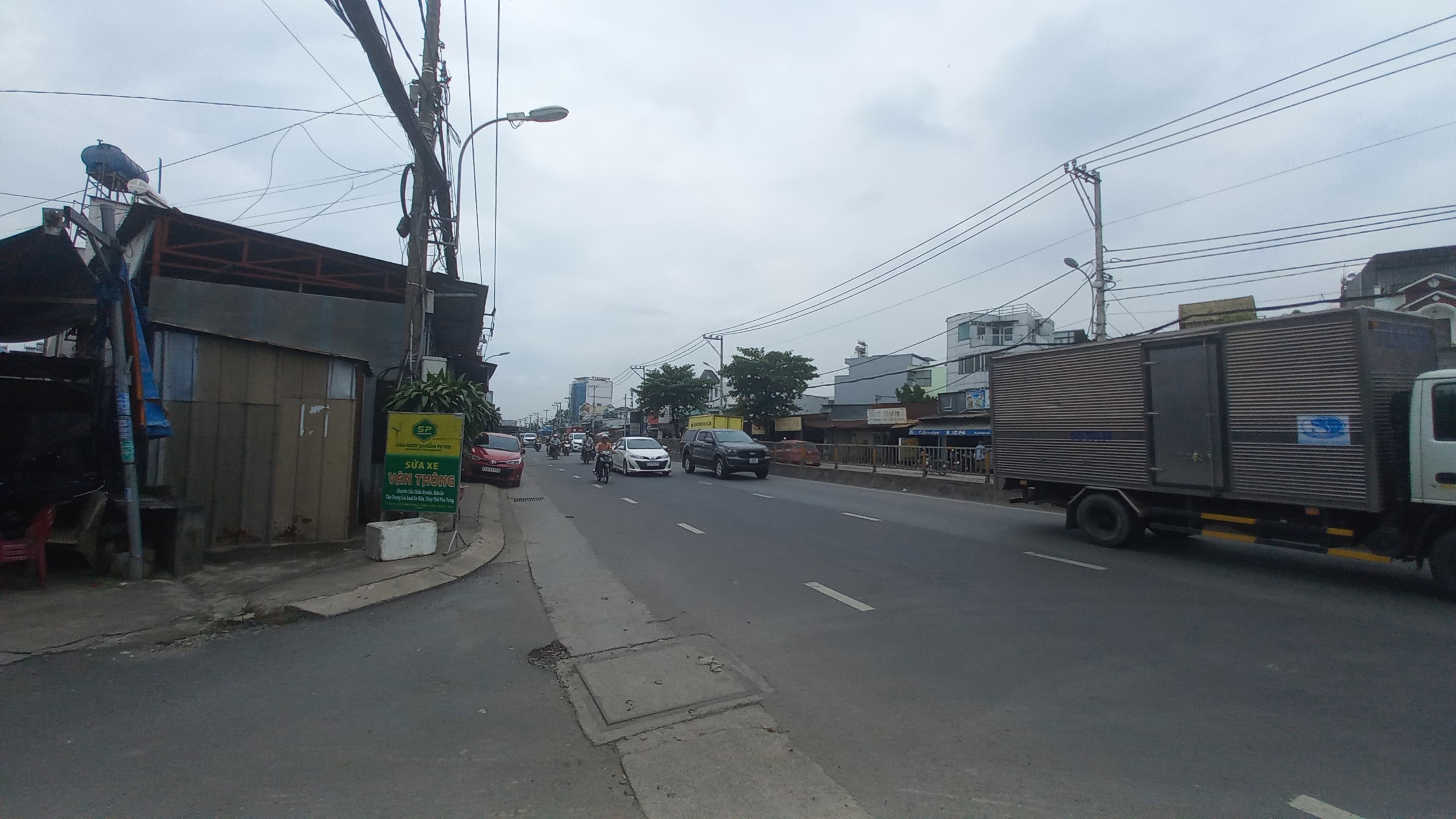 Bán Lô Đất Mặt Tiền Quốc Lộ 13 phường Hiệp Bình Phước Thành Phố Thủ Đức - Ảnh 1