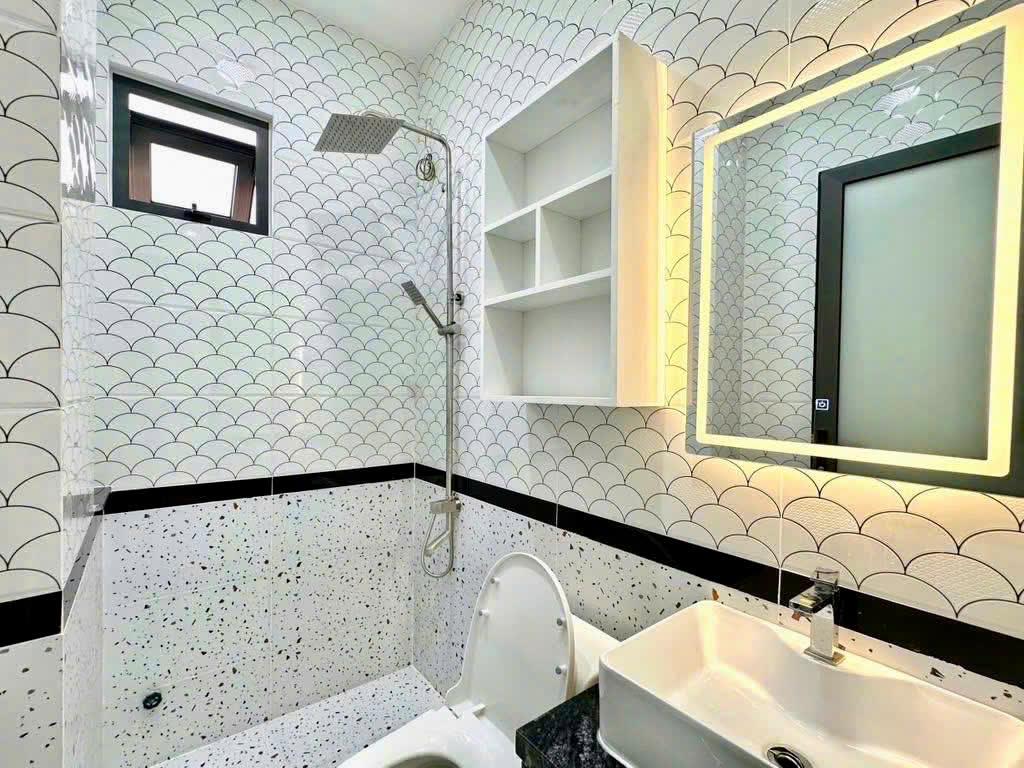 🔥 BÁN NHÀ 3 TẦNG GIÁ TỐT – GIÁP THỦ ĐỨC – 80M² THỔ CƯ 🔥<br>CƠ HỘI SỞ HỮU NHÀ PHỐ GIÁ MỀM TẠI TRUNG - Ảnh 2