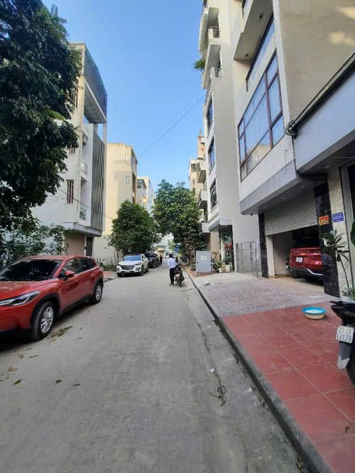 Gấp!Gấp! Liền kề Xuân Phương-61Mx4, MT=5M-VỈA HÈ-VIEW HỒ-ÔTÔ TRÁNH,2 THOÁNG ~17TỶ - Ảnh 1
