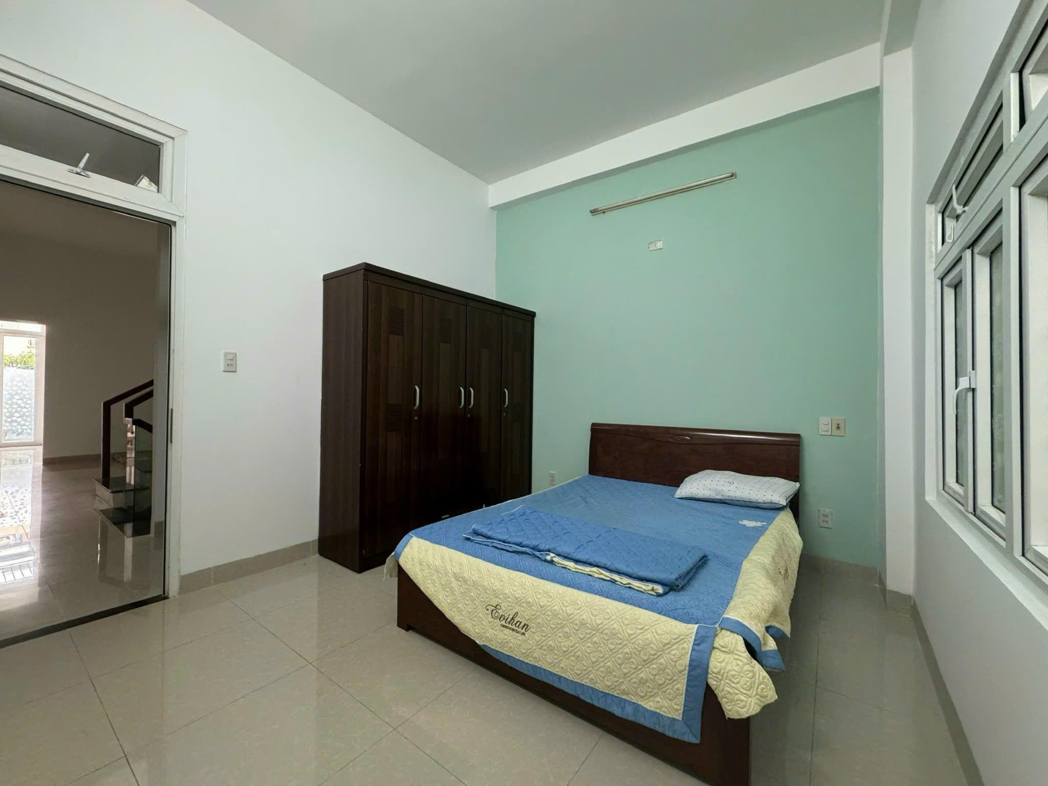 Chính chủ Bán nhà 3 tầng. Đường Cao Xuân Dục, quận Hải Châu. Đà Nẵng. LH 0905 277 522 - Ảnh 3