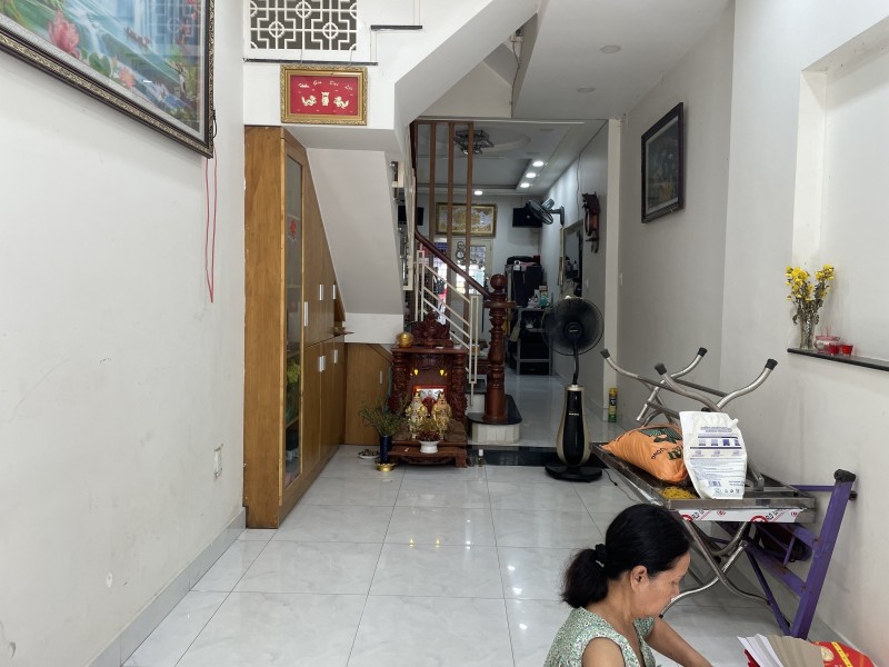 Bán nhà 65m², 3PN, 3WC, ngõ Linh Đông, Thủ Đức, sổ hồng. Giá chỉ 4,1 tỷ - Ảnh 2