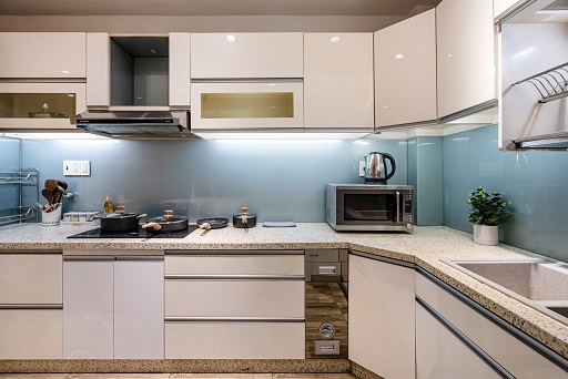 CHÍNH CHỦ BÁN NHÀ 1 Trệt 4 Lầu, DTSD: 200m2 Tại Quận 1, Gần Chợ Bến Thành - Ảnh 1