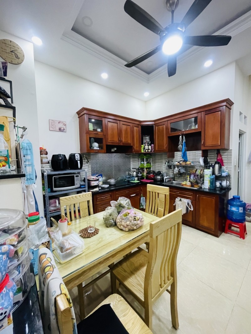 Bán nhà 3 tầng, 4PN, 4WC, 56m², 7.1 tỷ - Hiệp Bình Chánh, Thủ Đức - Ảnh 2