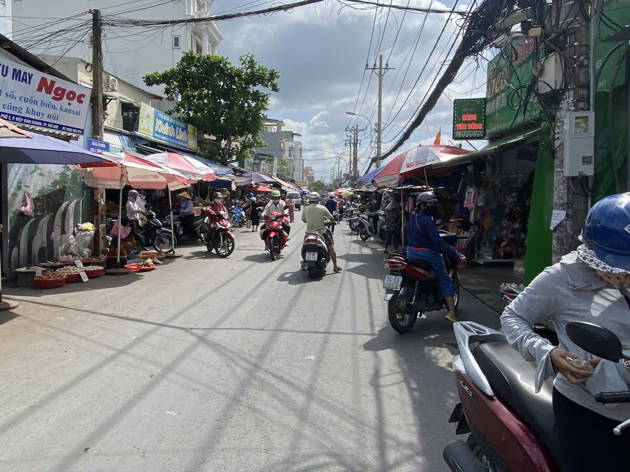 BÁN ĐẤT TẶNG NHÀ MẶT TIỀN KINH DOANH ĐẮC ĐỊA - MẶT TIỀN ĐƯỜNG SỐ 6 HIỆP BÌNH CHÁNH - Ảnh 3