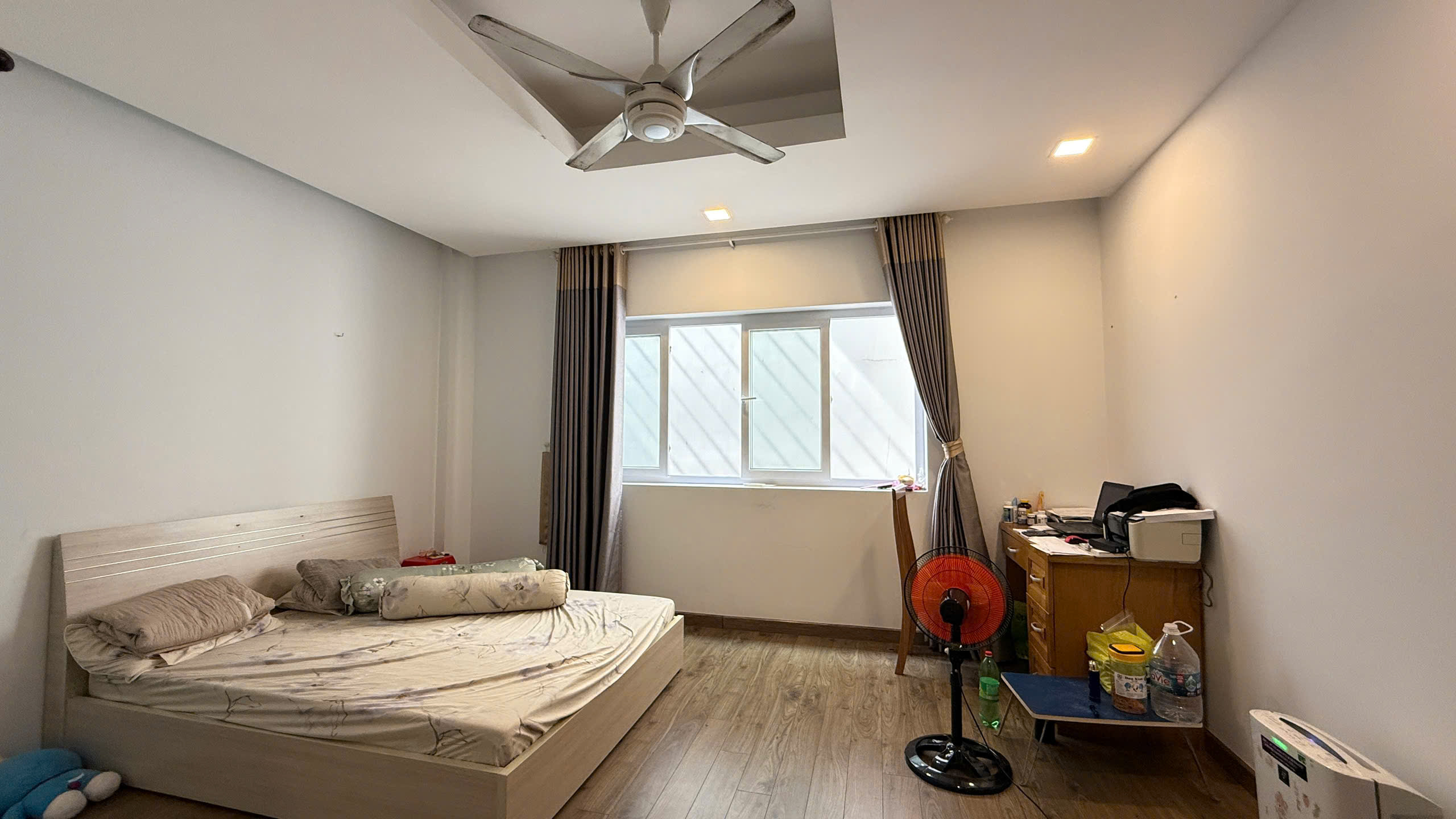 KHU VIP NGUYỄN THÁI BÌNH DT: 123M2 ( 5 X 25 ) - 4 TẦNG - 5PN - BTCT - HẺM NHỰA 6M THÔNG - HOÀN CÔNG - Ảnh 3