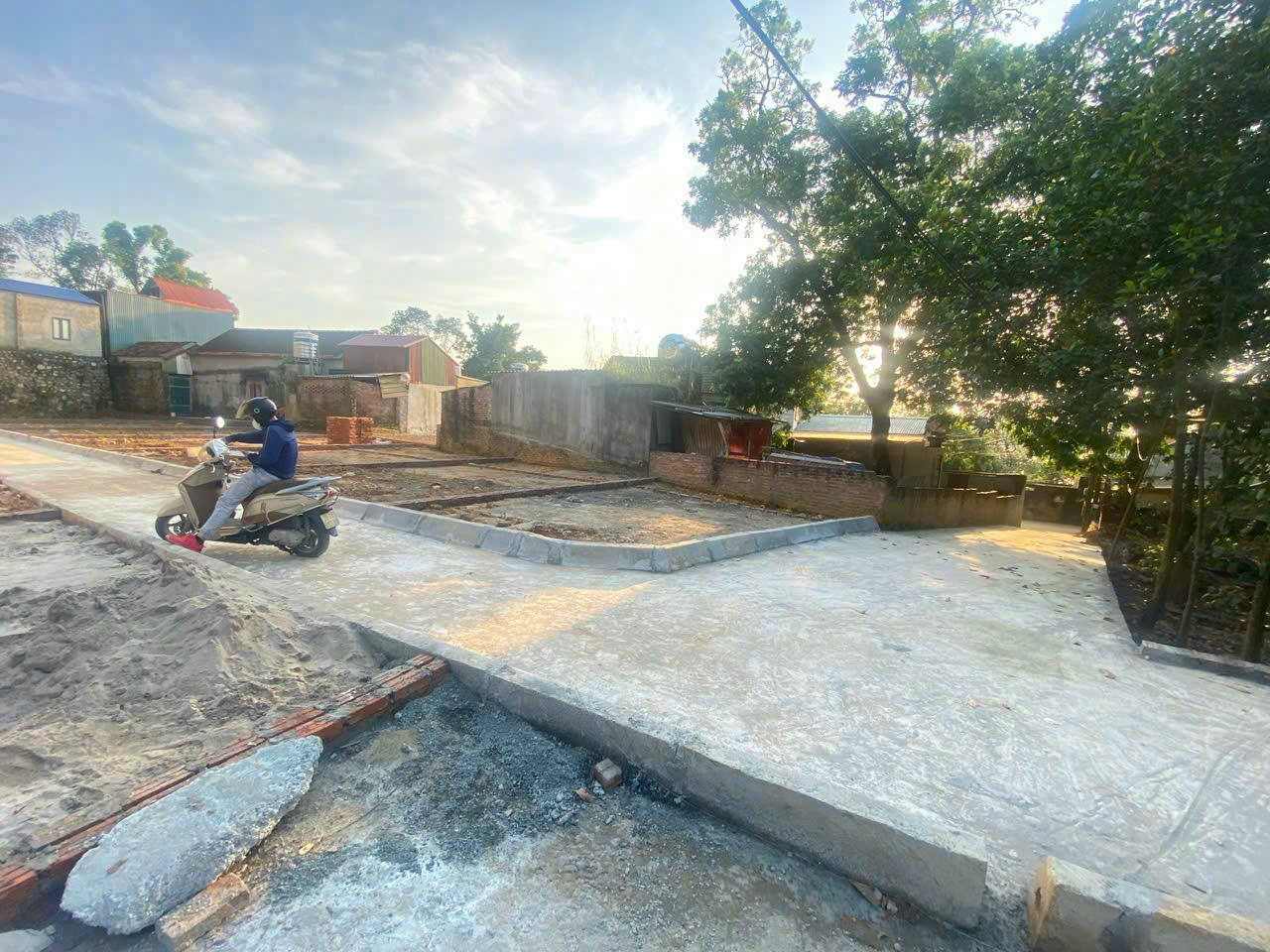 Cụm 4 Lô Giáp Thị Trấn Chúc Sơn chỉ quanh 2 tỷ - Ảnh 3