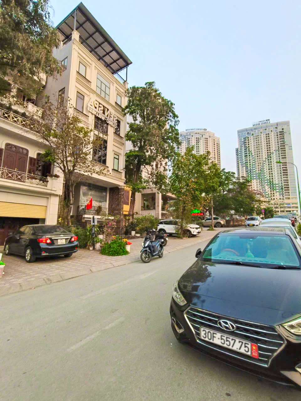 Nhà đẹp 6 tầng 120m vị trí siêu đẹp ở Ngọc Lâm Long Biên vỉa hè oto tránh đỗ KD sầm uất - Ảnh chính