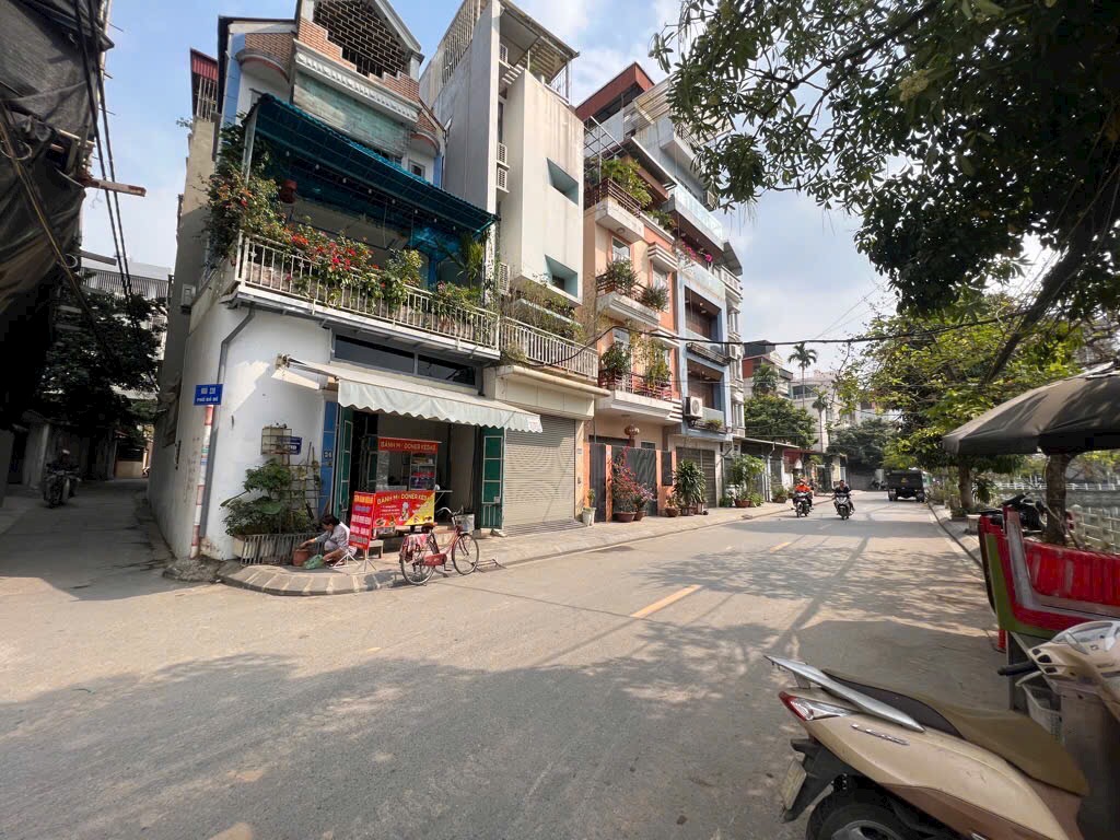 B.ÁN NHÀ LÕI BỒ ĐỀ -LONG BIÊN - NHÀ ĐẸP Ở NGAY - LÔ GÓC-  KINH DOANH - ĐƯỜNG THÔNG Ô TÔ - Ảnh chính