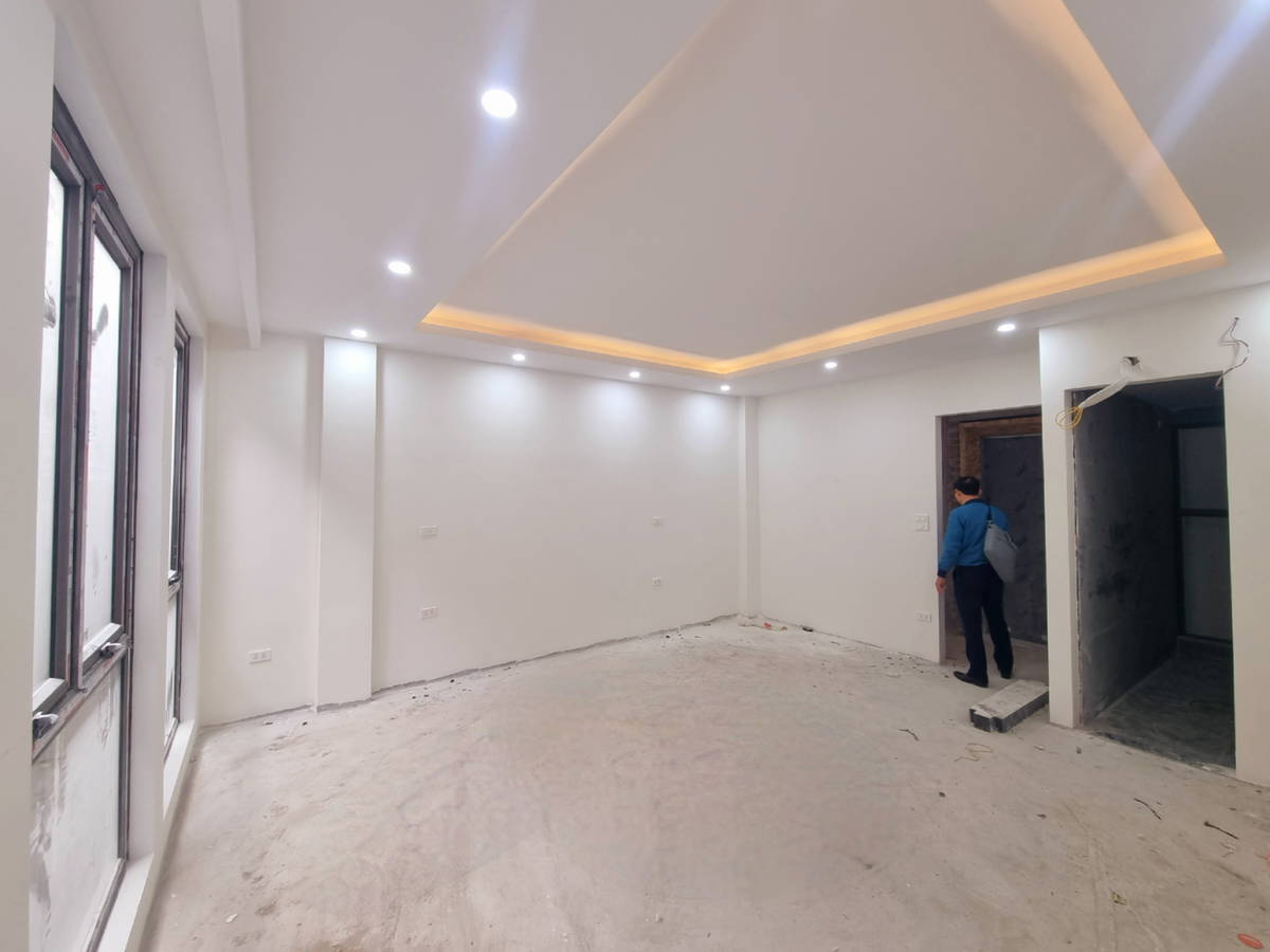 BÁN NHÀ QUỐC TỬ GIÁM. ĐỐNG ĐA. 54M2 4 TẦNG MT 4M GIÁ 17,9 TỶ- PHÂN LÔ- OTO TRÁNH- VĂN MINH ĐỈNH CAO - Ảnh 3