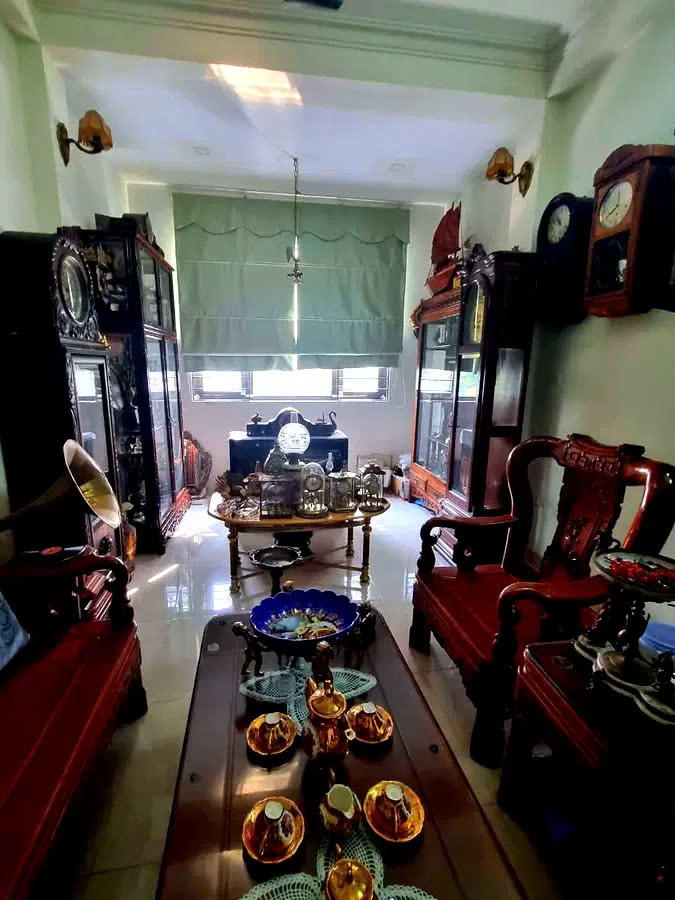 BÁN NHÀ TÔN ĐỨC THẮNG. ĐỐNG ĐA. 54M2 4 TẦNG MT 4M GIÁ 17,9 TỶ- PHÂN LÔ- OTO TRÁNH- VĂN MINH ĐỈNH CAO - Ảnh 1