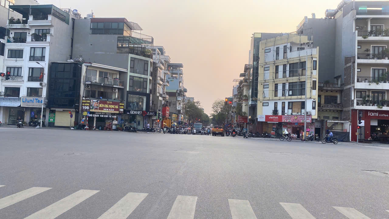 BÁN NHÀ NGUYỄN VĂN CỪ, GIÁ ĐẦU TƯ 55M, 4T, MT4M. GIÁ NHỈNH 6 TỶ, Ô TÔ CÁCH 15M. - Ảnh 4