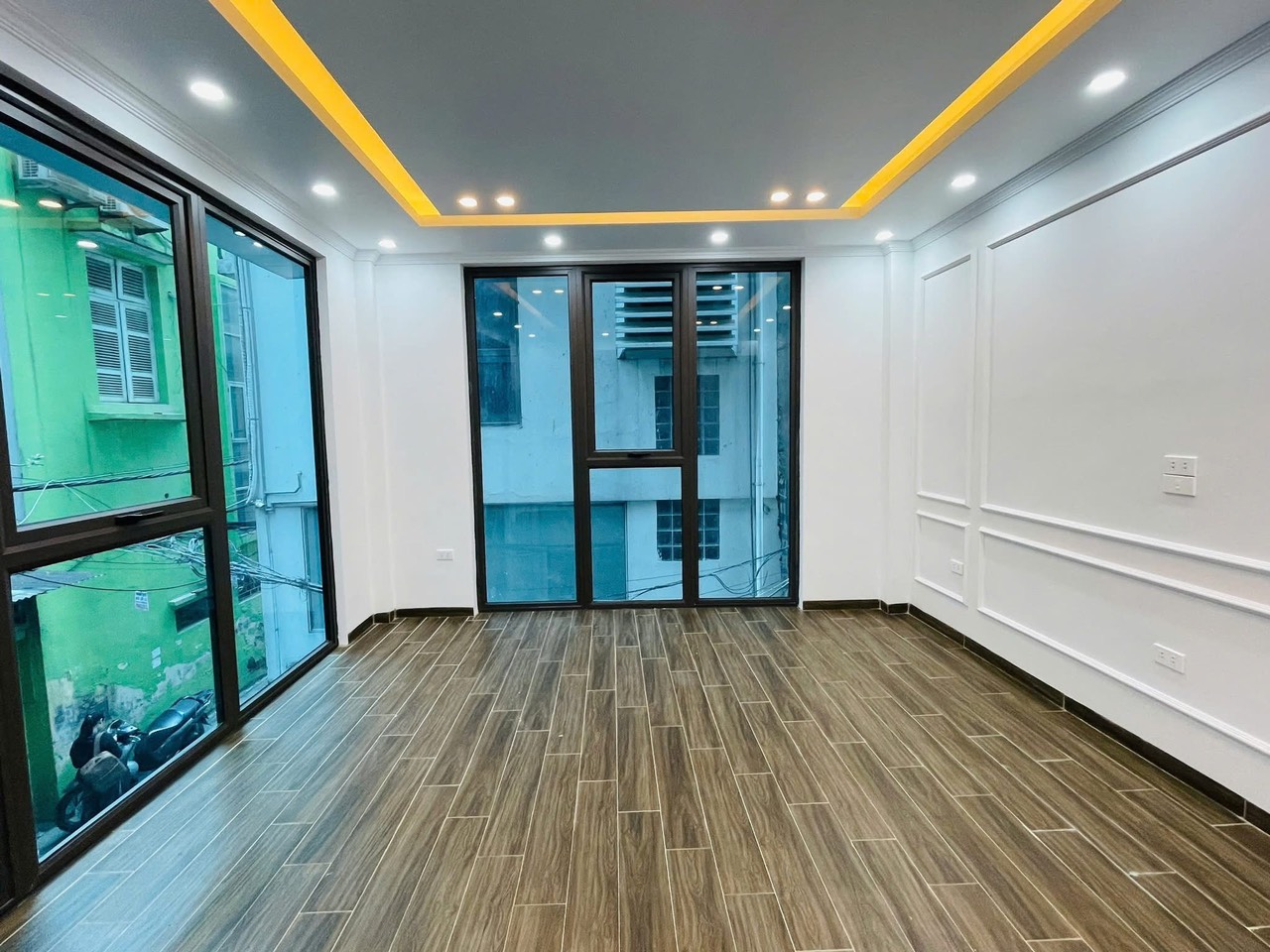 LÔ GÓC ĐÀO TẤN - NGÕ THÔNG ÔTÔ - 7 TẦNG THANG MÁY - GIÁ 20 TỶ - Ảnh 3