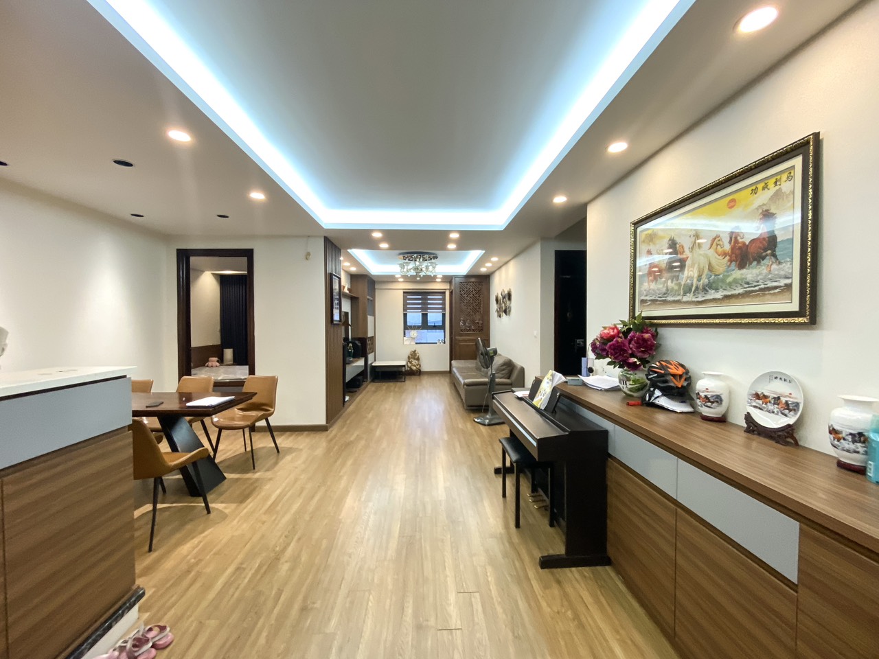 Bán nhà phố Lê Thanh Nghị, phân lô, ô tô vòng quanh, 60m,17 phòng, dt 70tr/tháng, 19 tỷ - Ảnh 1
