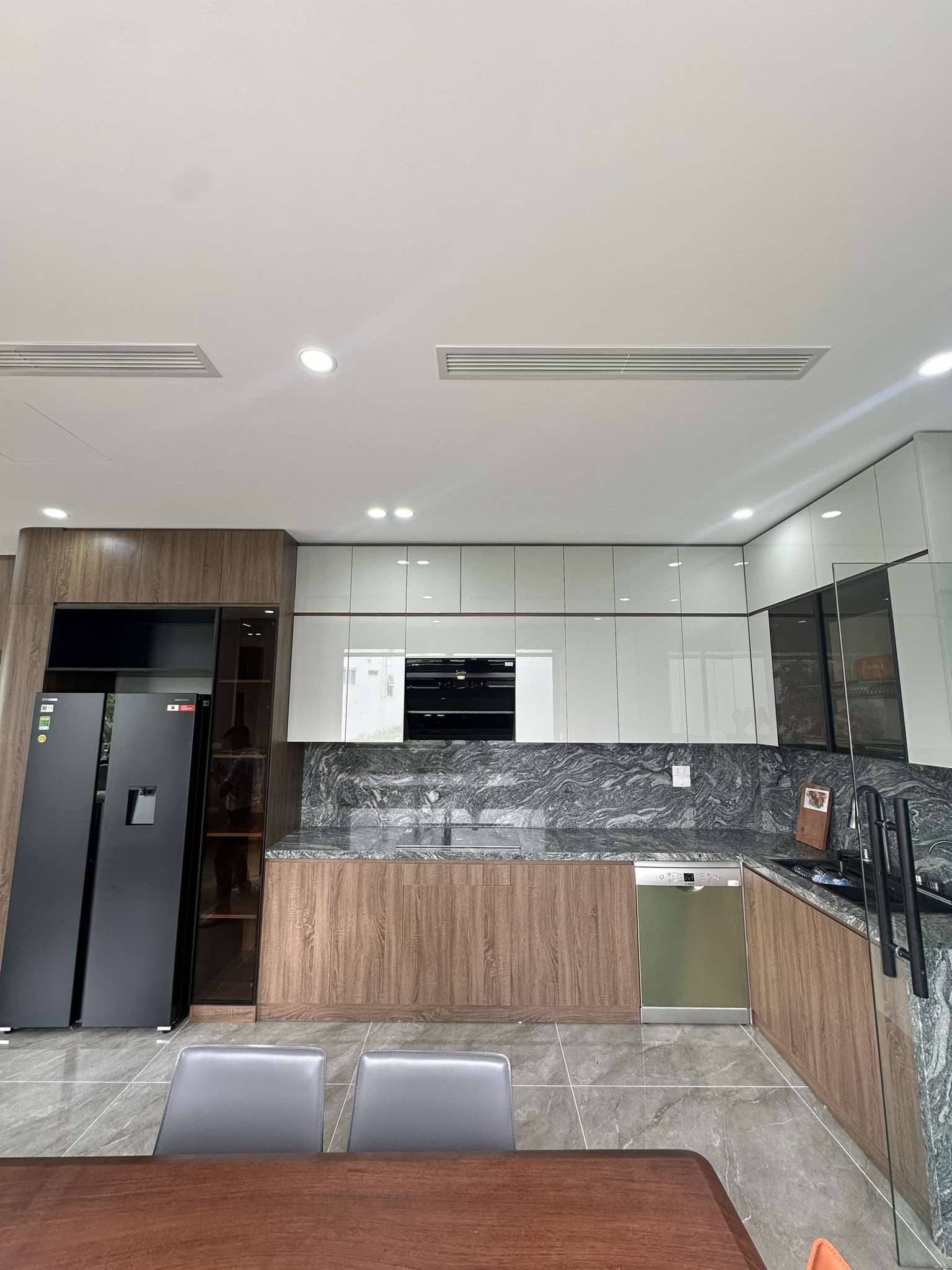 BÁN NHÀ ĐẸP NHẤT QUẬN TÂY HỒ-GẦN HỒ TÂY 5 TẦNG DT48M2-MT 4.2M-ÔTÔ-PHỐ NHẬT CHIÊU-TÂY HỒ.Giá:13,9Tỷ - Ảnh 1