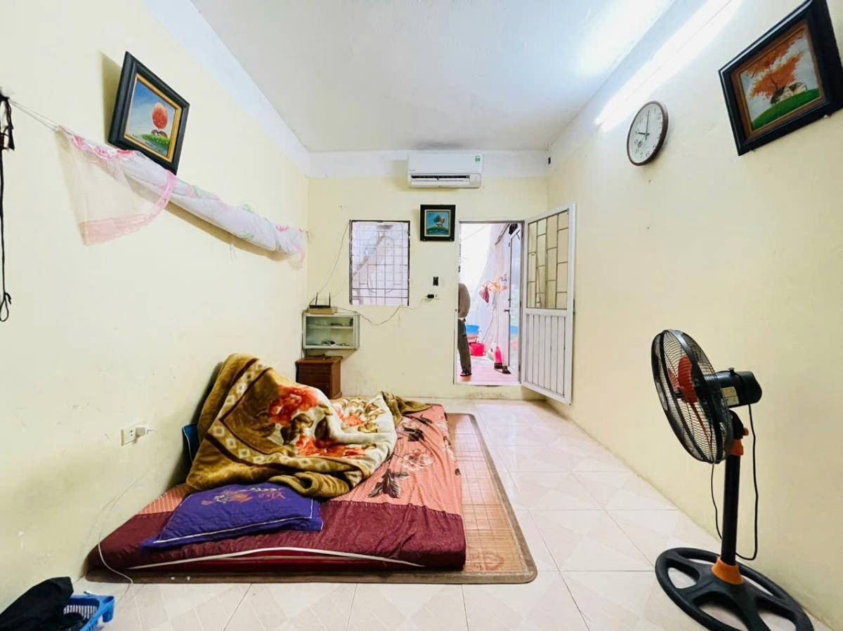 Bán Nhà Minh Khai. Hai Bà Trưng. DT 37m2. MT 4m. 3 Tầng. Giá 5,45 Tỷ. - Ảnh 2