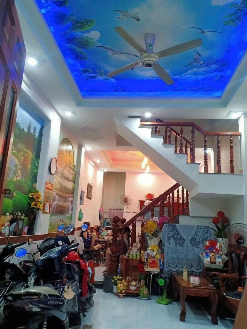 Bán nhà 3 Tầng ngay Trung Tâm Dĩ An,Gần trường THPT Dĩ An,đường 2 ô tô - Ảnh chính