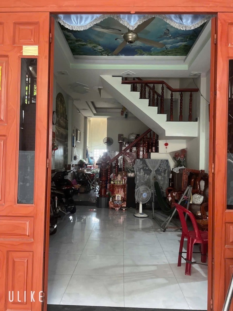 Bán nhà 3 Tầng ngay Trung Tâm Dĩ An,Gần trường THPT Dĩ An,đường 2 ô tô - Ảnh 1