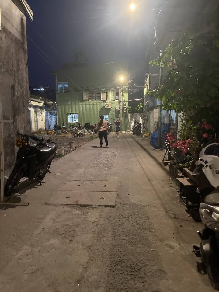 B.án nhà C4 kèm 3 phòng trọ, 110m2, kiệt ôtô Âu Cơ, Hòa Khánh Bắc, Liên Chiểu - Chỉ 2.68 ỷ - Ảnh 1
