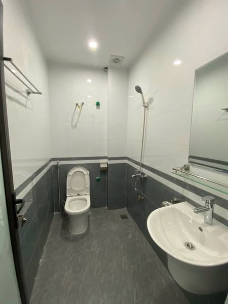 Cực Hot! Chỉ 5 tỷ sở hữu ngay nhà mới tinh 40m x 5T, ô tô đỗ cửa, 2 thoáng trước sau, Kim Chung - - Ảnh 3