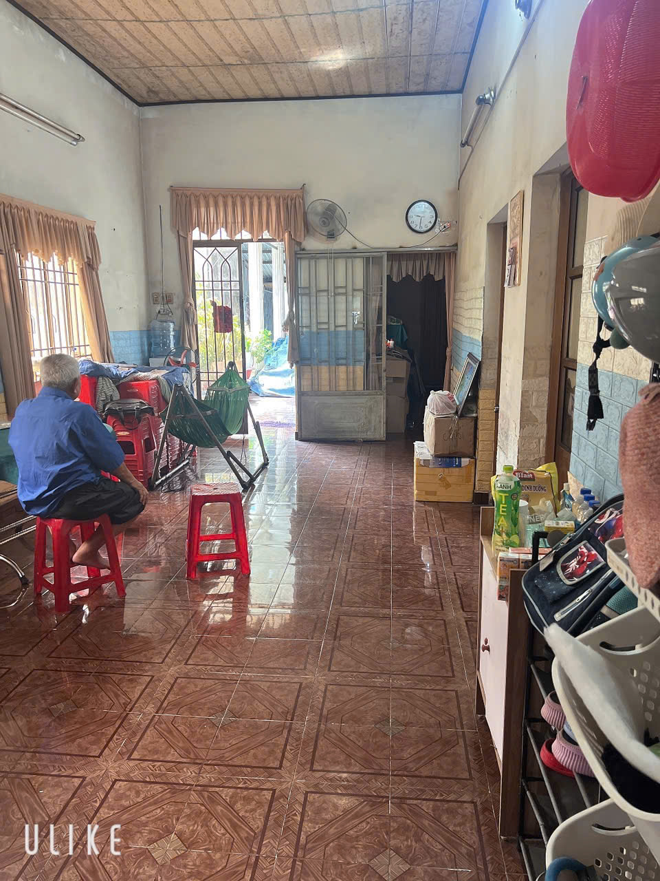 Bán nhà MẶT TIỀN Nguyễn Thị Minh Khai ngang 10m,giá rẻ như trong hẻm - Ảnh chính