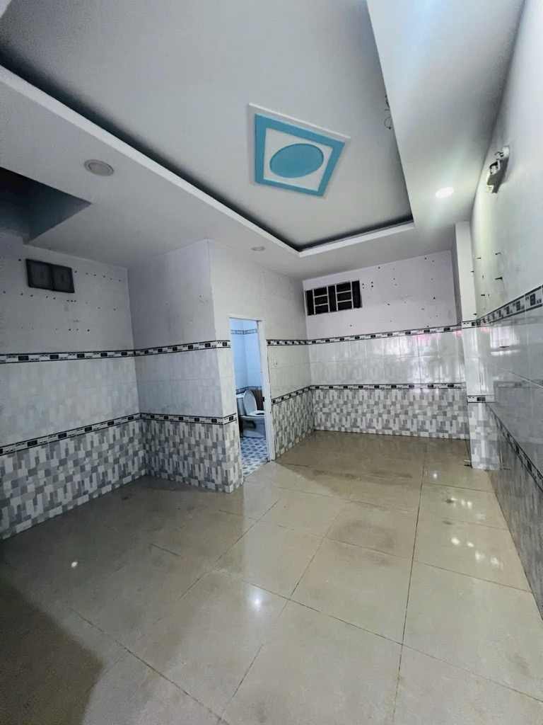 NHÀ MẶT 5 TẦNG - SÁT NGUYỄN ẢNH THỦ - GẦN TÔ KÝ - TRUNG MỸ TÂY, Q12 - VỊ TRÍ CỰC ĐẸP - GIÁ CHỈ CÒN - Ảnh 1
