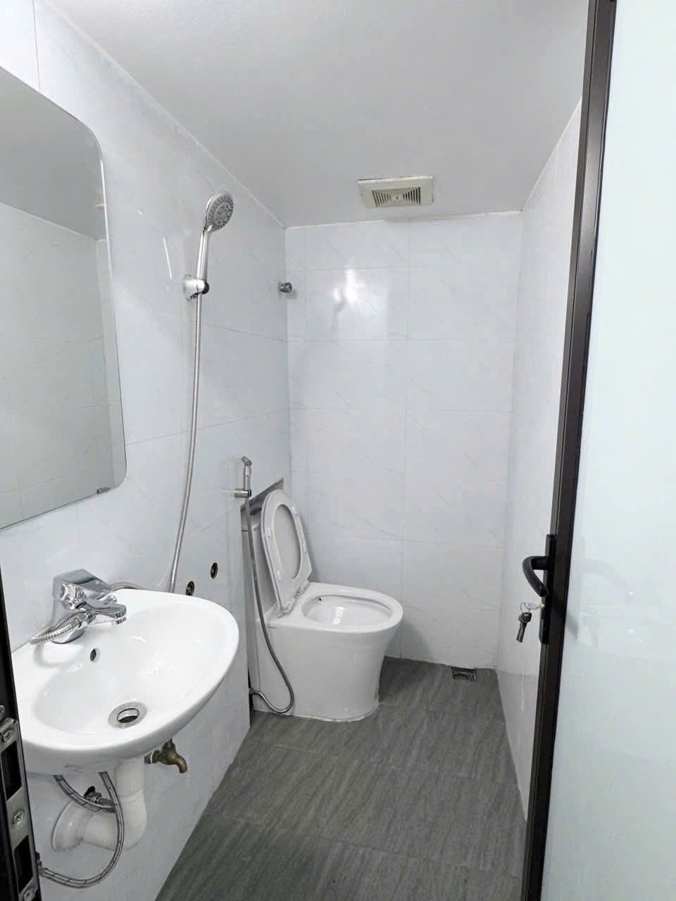 💥💥Bán Tập thể Nghĩa Tân, ngõ 120 Hoàng Quốc Việt, giá 3.98 Tỷ - Ảnh 3
