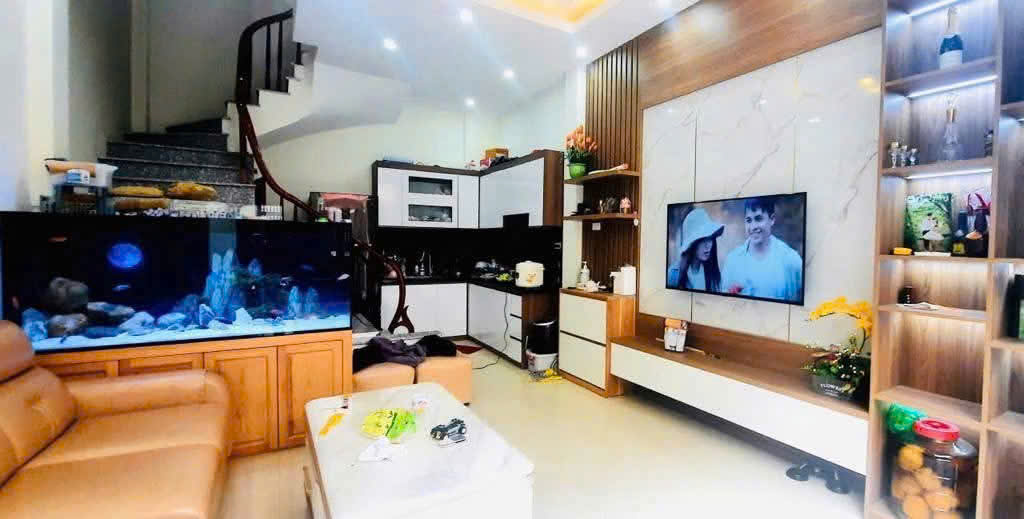 NHÀ ĐẸP - GIÁ TỐT - Vị Trí Đắc Địa Tại Phường Đông Ngạc, Quận Bắc Từ Liêm, Thành phố Hà Nội - Ảnh 2