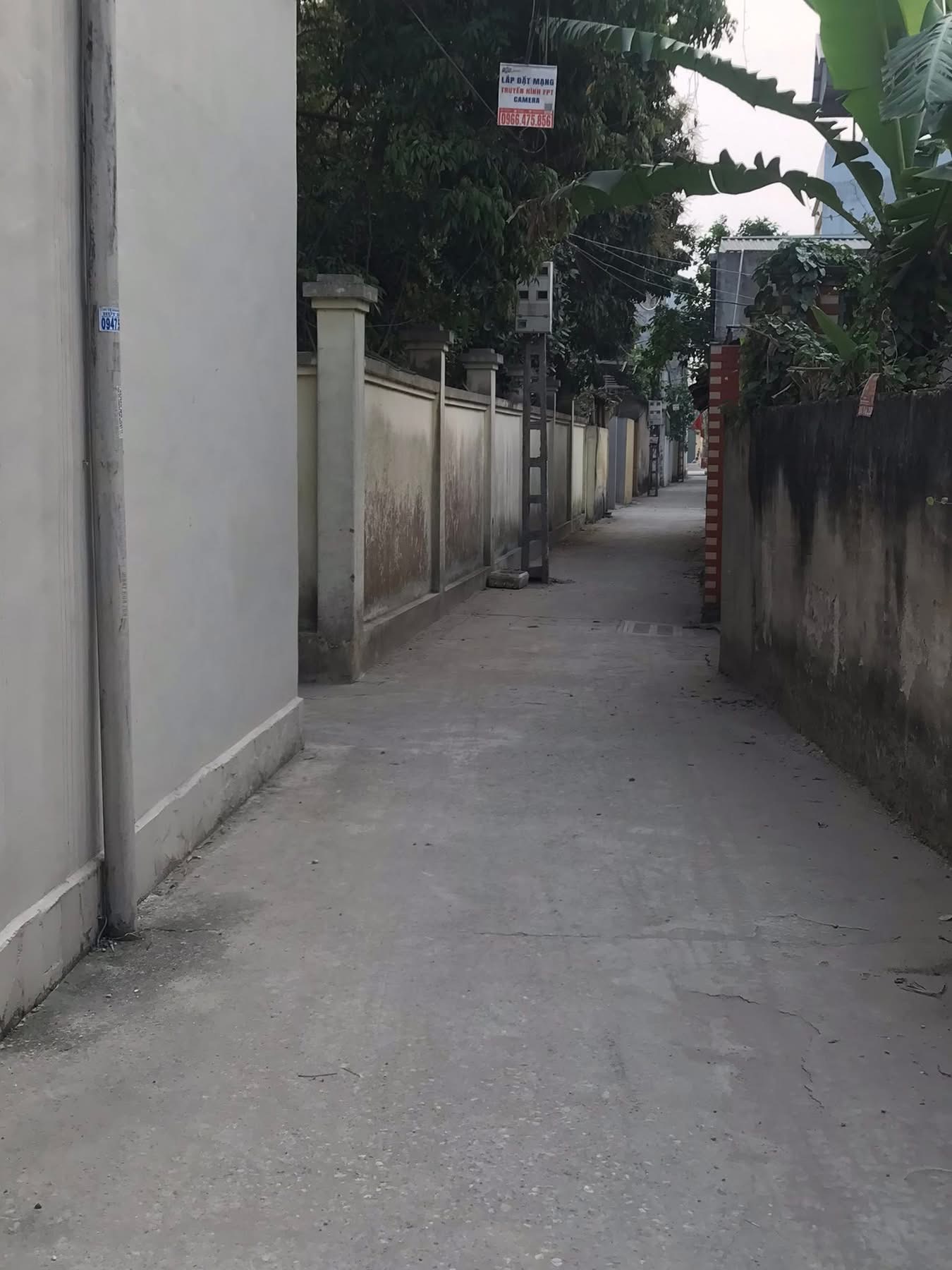 Chính chủ cần bán gần 500m2 đất thổ cư. Tại thạch thất quốc oai khu dân cư đông đúc. Phù hợp làm lám xướng hay đầu tư sinh lời - Ảnh 2